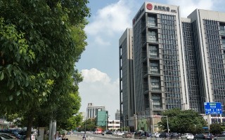 无锡北创科技大厦租房 手机暴露出轨，妻子坦白后名单越来越长……丈夫失控连捅其9刀