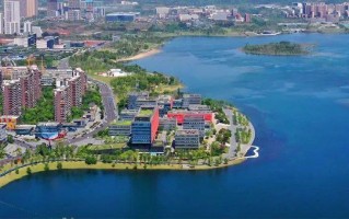 微马科技 新都努力在新发展理念的公园城市建设中走在前列