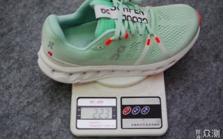 梦昂科技扣费 买跑鞋，速干衣，户外的看过来，始祖鸟，Hoka，Patagonia最低3折